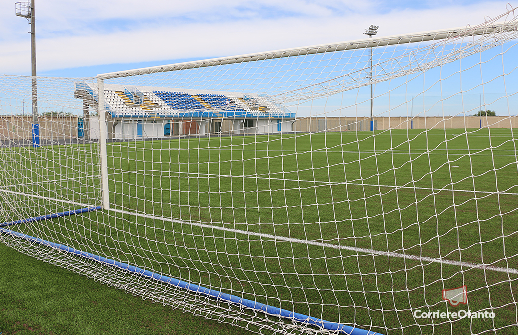 San Ferdinando di Puglia, concluso il restyling del campo sportivo. Puttilli: «Dopo 30 anni, la città ha la struttura che merita»