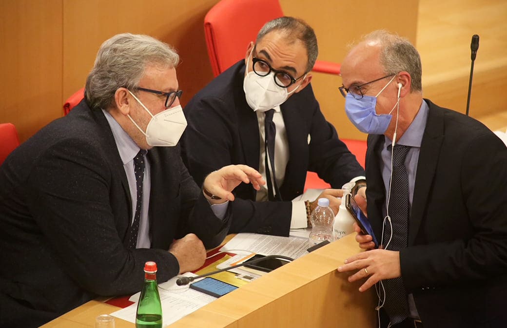 Tenuta sociale e investimenti, approvato il bilancio 2021 della Regione Puglia